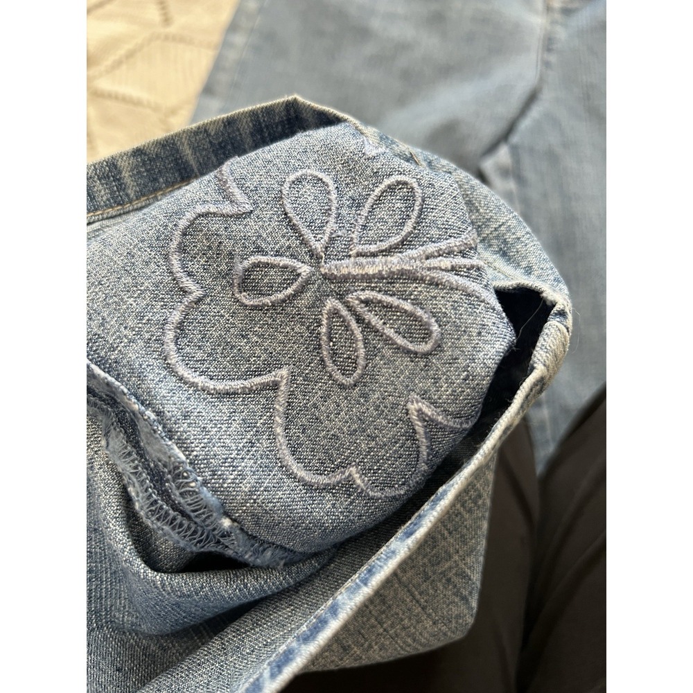 Y2K Embroidered Floral Cropped Jeans Mid Rise Artsy Cottage Size 10 98% Cotton - Picture 10 of 11